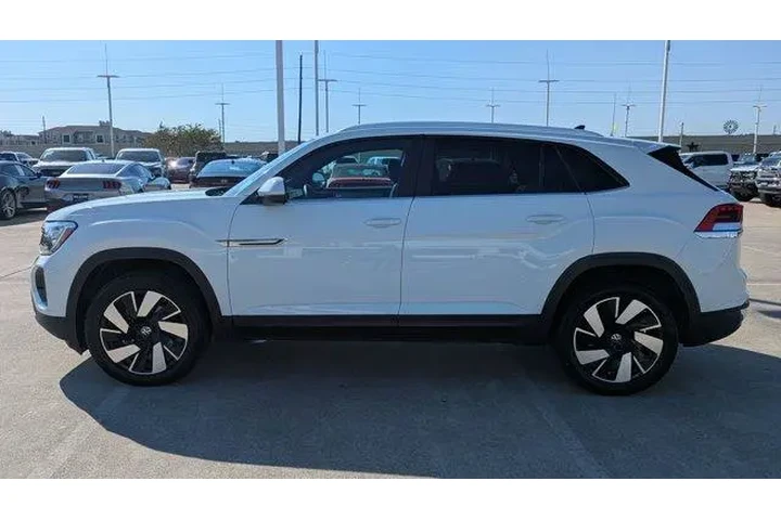 $28495 : Volkswagen Atlas Cross Sport image 6