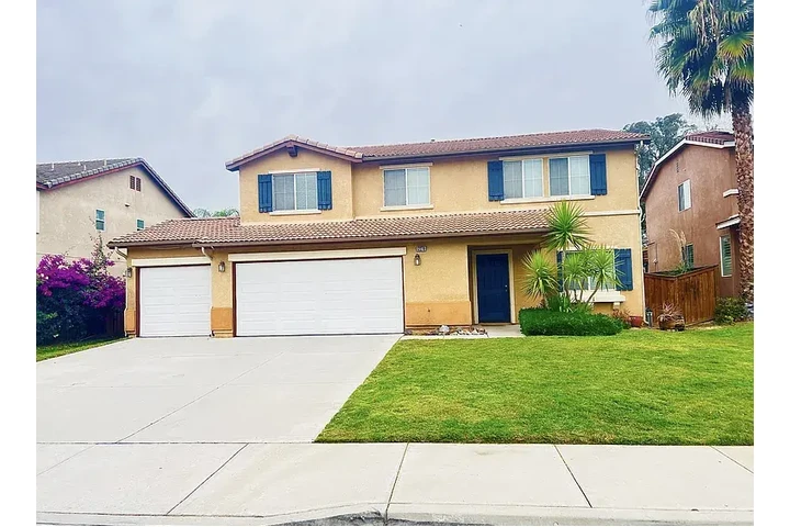 $2450 : HOME FOR RENT IN RIVERSIDE CA image 1