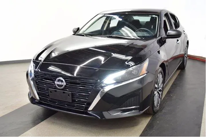 $20994 : Nissan Altima 2025 2.5 SV 4d image 4
