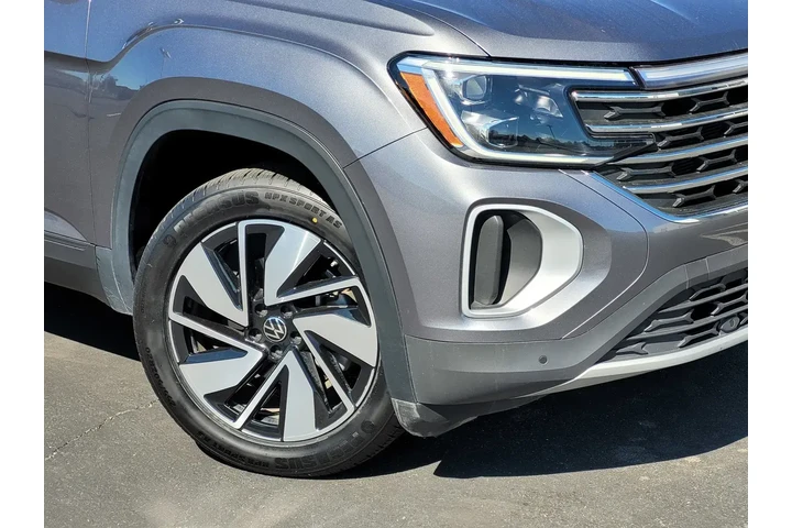 $28498 : Volkswagen Atlas 2024 AWD SE image 9