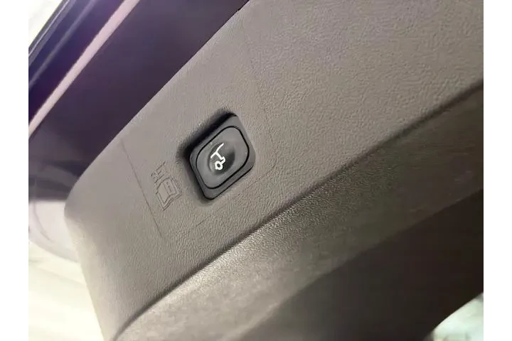 $37000 : Lincoln Nautilus 2023 Reserv image 9