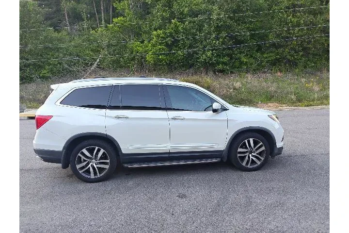 $17490 : Honda Pilot 2017 AWD Elite 4 image 2