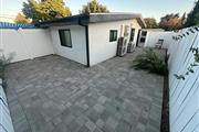 For Rent in Reseda 755sqft