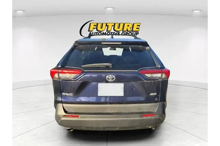 $28999 : Toyota RAV4 2020 XLE 4dr SUV image 4