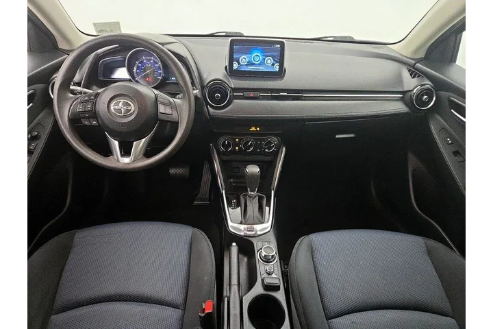 $13998 : Scion iA 2016 4dr Sedan 6A image 9