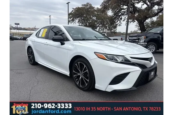 $14497 : Toyota Camry 2020 SE 4dr Sed image 1