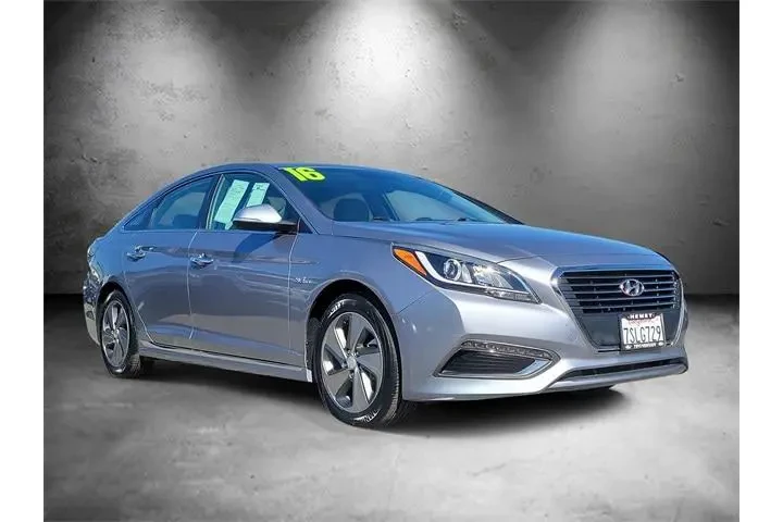 $14450 : Hyundai SONATA Plug-in Hybri image 2