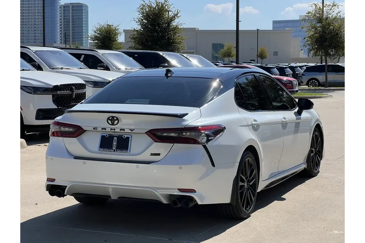 $27999 : Toyota Camry 2022 XSE V6 4dr image 9