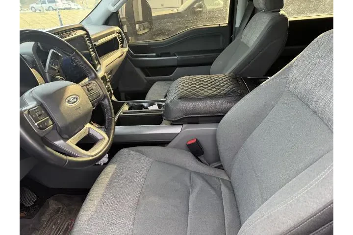 $33829 : Ford F-150 2022 4x4 XLT 4dr image 5