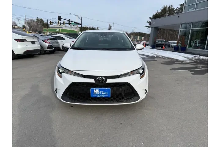 $14999 : 2022 Corolla LE image 3