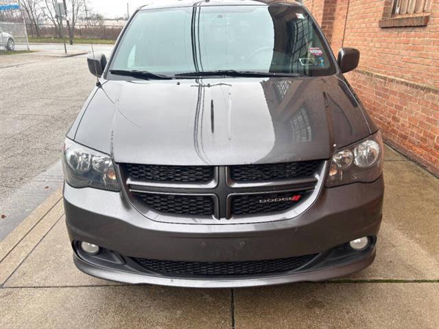 $7999 : 2017 Grand Caravan GT image 8