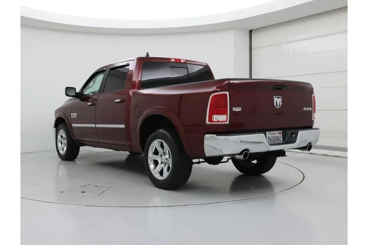 $32998 : Ram 1500 2018 4x4 Laramie 4d image 2