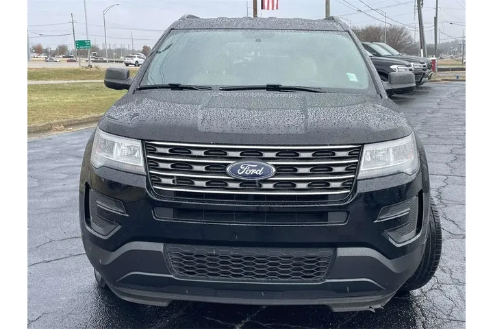 $14715 : Ford Explorer 2017 Base 4dr image 8