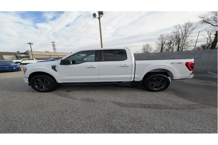 $39000 : Ford F-150 2023 4x4 XLT 4dr image 3