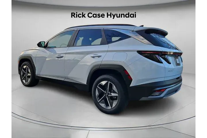 $30593 : Hyundai TUCSON Hybrid 2025 A image 7