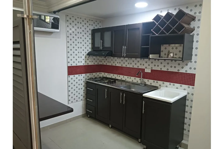 $1000000 : Alquilo aparta estudio ubicado image 9