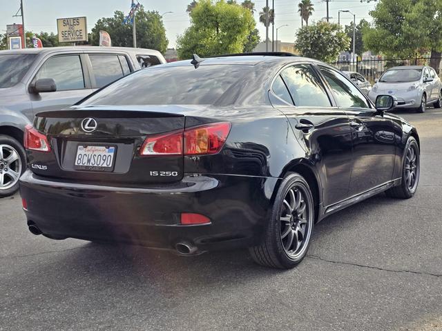 $8700 : 2010 LEXUS IS2010 LEXUS IS image 5