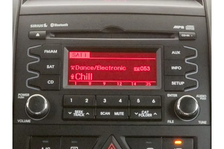 $7000 : Kia Sorento 2011 LX 4dr SUV image 9