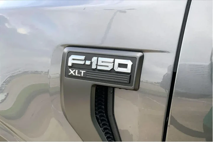 $37801 : Ford F-150 2022 4x4 XL 4dr S image 10