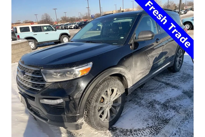 $19771 : Ford Explorer 2022 AWD XLT 4 image 1