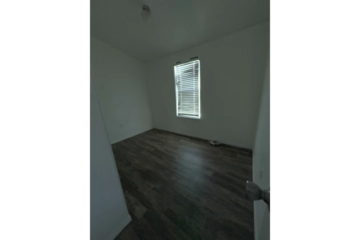 $2700 : Casa Mobil-Gardena #70 image 3