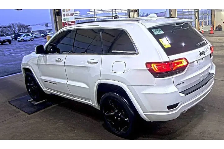 $10995 : 2015 Grand Cherokee Altitude image 6