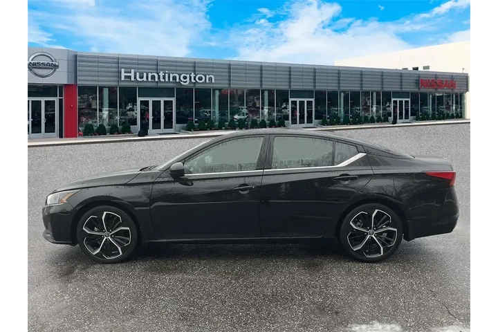 $20144 : Nissan Altima 2025 2.5 SR 4d image 9