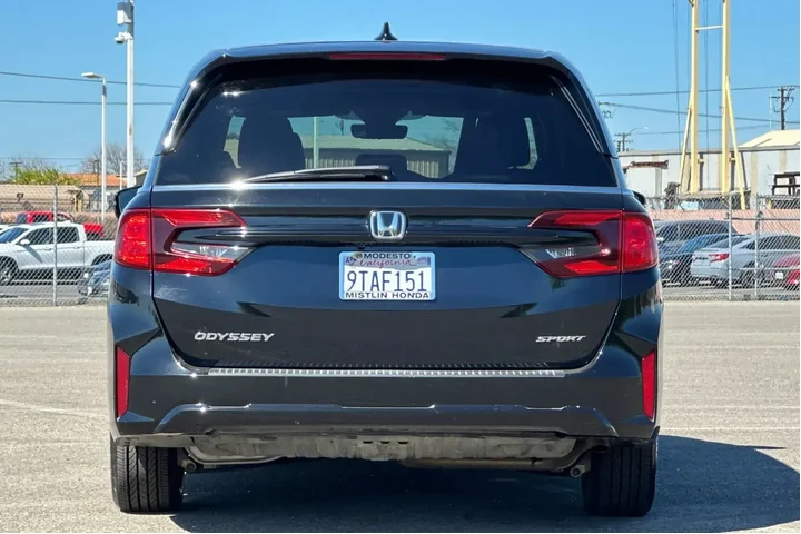 $39982 : Honda Odyssey 2025 Sport-L 4 image 4