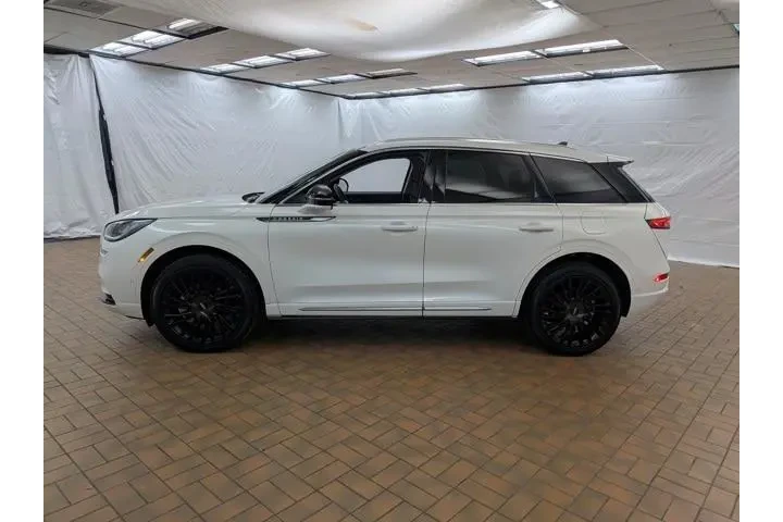 $33000 : Lincoln Corsair 2022 AWD Res image 4