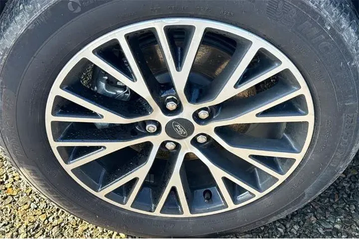 $24931 : Ford Escape Plug-In Hybrid 2 image 8