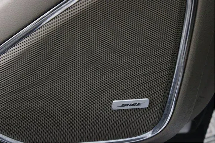 $25947 : Chevrolet Tahoe 2019 4x4 LT image 5