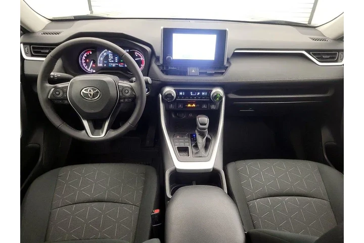 $29998 : Toyota RAV4 2023 AWD XLE 4dr image 9
