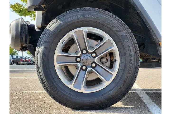 $25831 : Jeep Wrangler Unlimited 2020 image 10