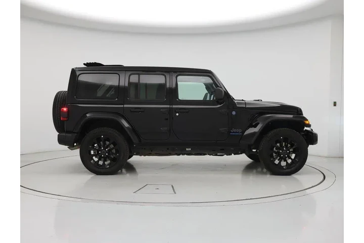 $33998 : Jeep Wrangler 2025 4x4 Sahar image 7
