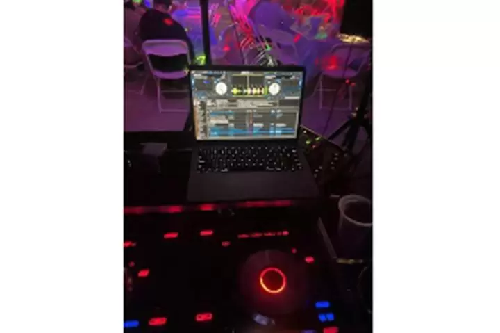 Dj para fiestas image 3