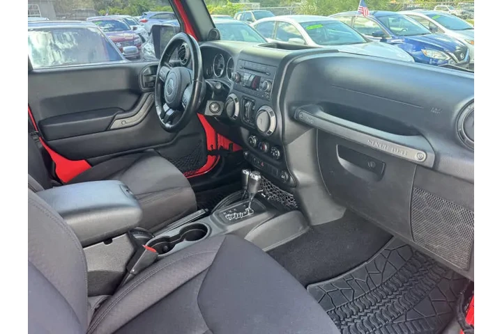 $13797 : 2013 Wrangler Unlimited Sport image 5