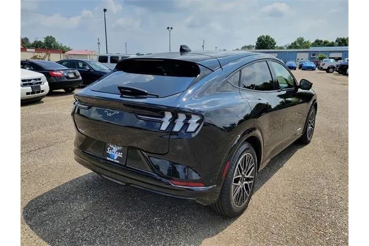 $32889 : Ford Mustang Mach-E 2024 AWD image 5