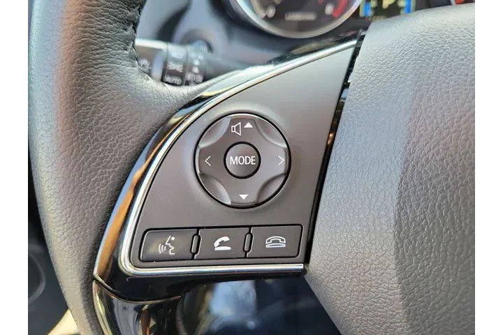 $19950 : Mitsubishi Outlander Sport 2 image 5