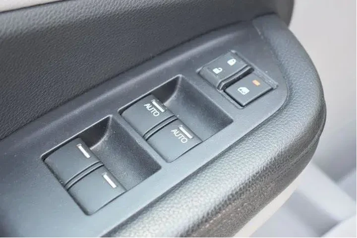 $14700 : Honda Pilot 2018 AWD EX 4dr image 10