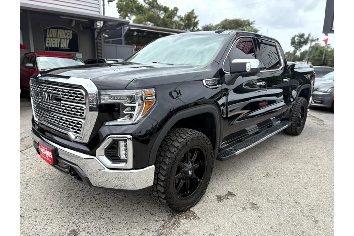 2020 GMC Sierra 1500 SLT Crew image 1