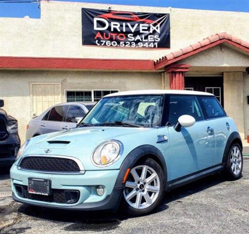 $8999 : 2012 MINI Cooper Hardtop S image 1