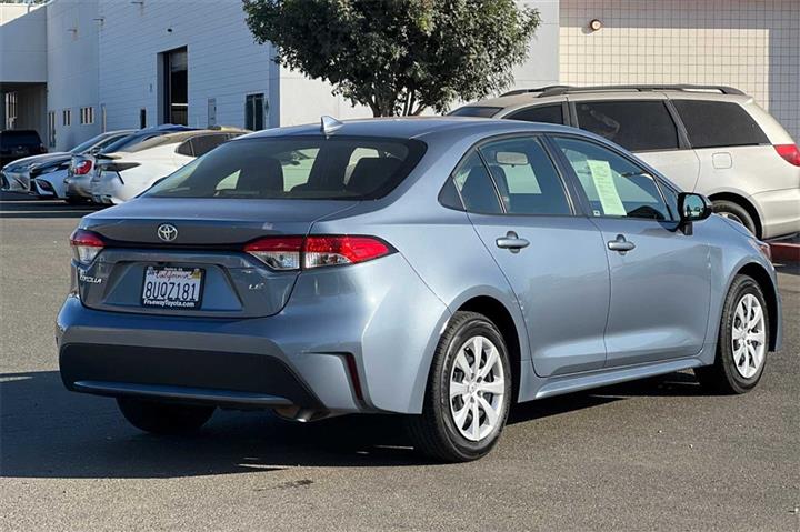 $21700 : Corolla LE image 5