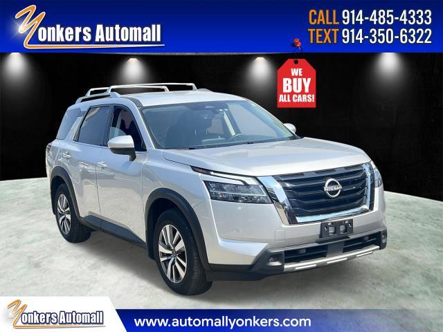 $30985 : Pre-Owned 2023 Pathfinder SL image 1