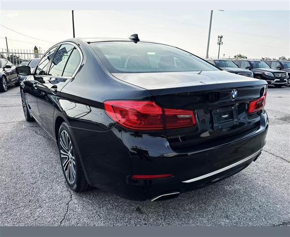 $22945 : 2018 BMW 5 SERIES 540I SEDAN image 5