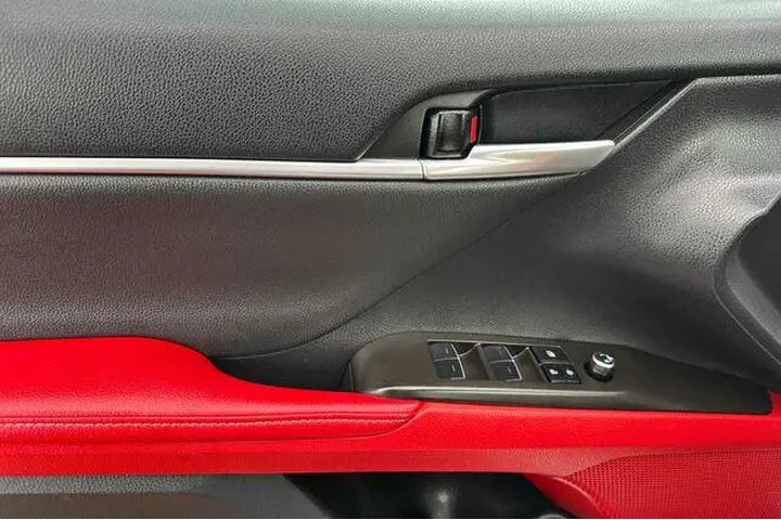 $28183 : Toyota Camry 2023 TRD 4dr Se image 10