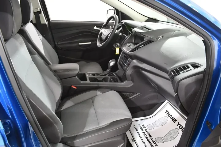 $13955 : Ford Escape 2018 AWD SE 4dr image 10