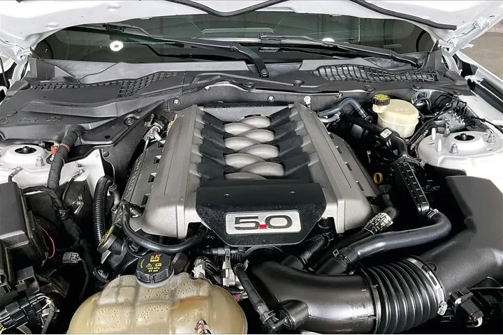 $28321 : Ford Mustang 2015 GT Premium image 9