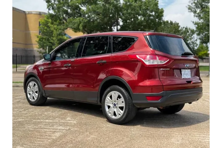 $7991 : 2014 Escape image 4