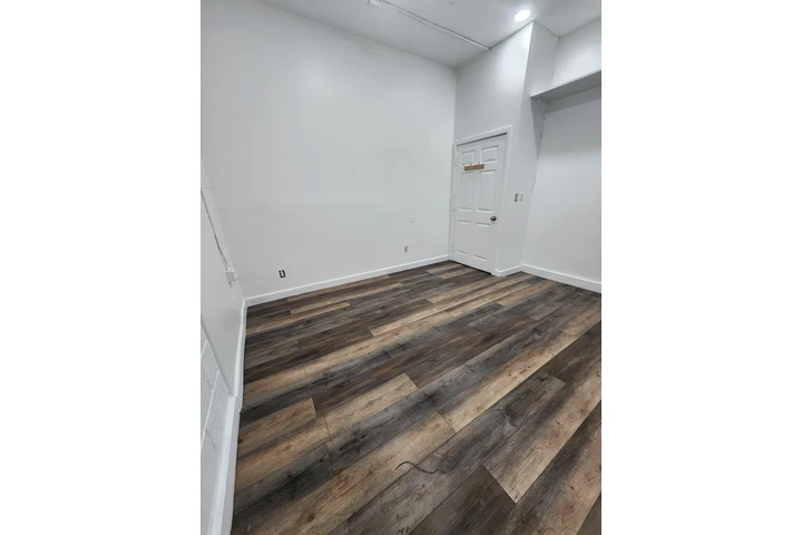 $850 : Dormitorio disponible image 7