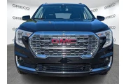 $25397 : GMC Terrain 2022 AWD Denali thumbnail